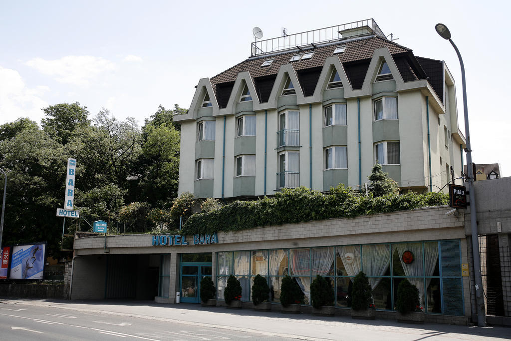 Hotel Bara Junior Budapest Exterior foto
